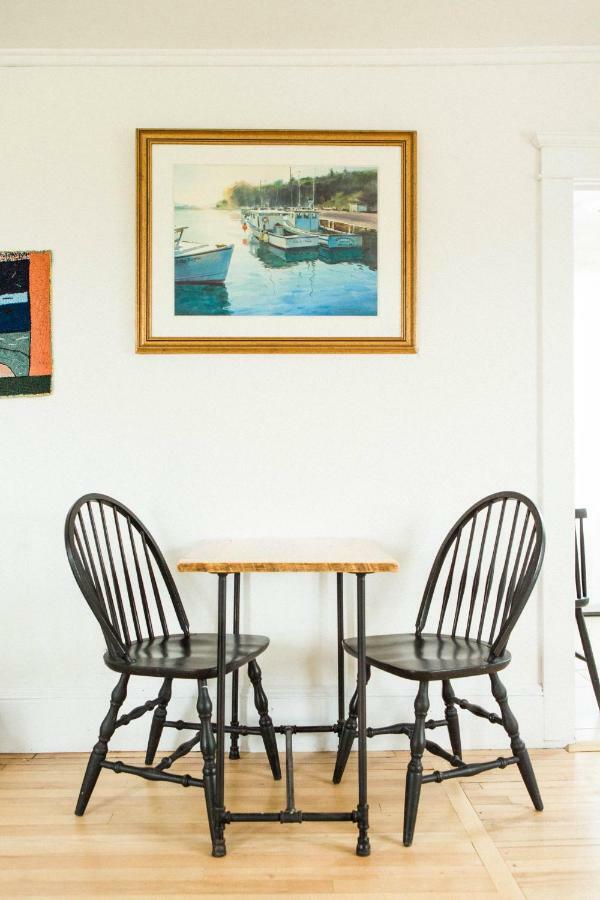 فندق إينغونيشفي  Salty Rose'S And The Periwinkle Cafe المظهر الخارجي الصورة